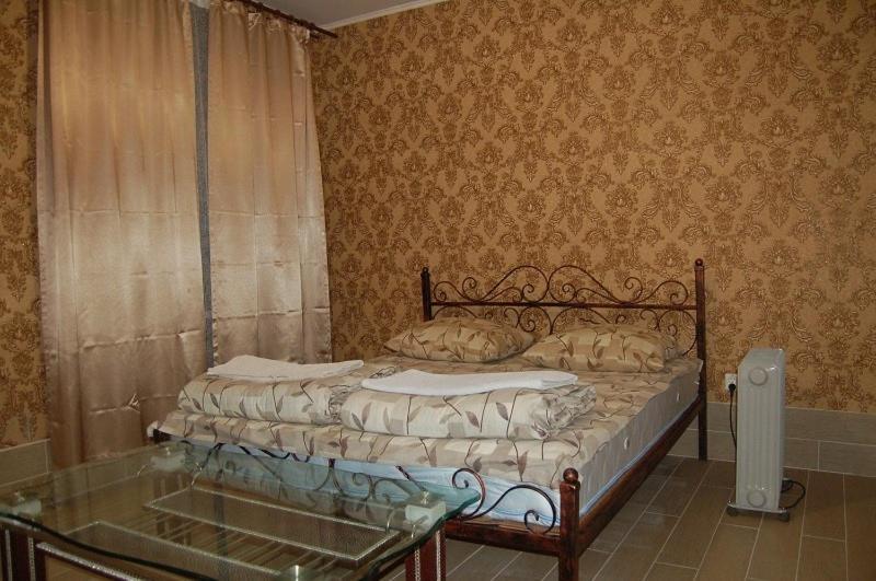 Apartment On Stepana Bandery 37 Постійне Електропостачання Leopoli Esterno foto